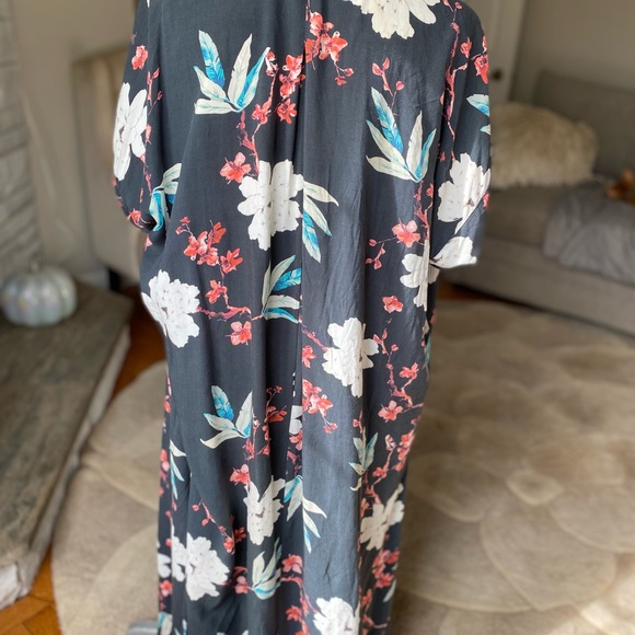 Malai Swimwear Kimono - Picture 7 of 9